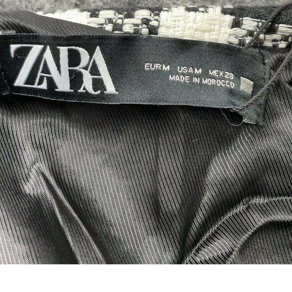 NWT Zara Houndstooth Tweed Wool Blend Blazer Jacket M Jewel Button Fall Workwear - Picture 9 of 9